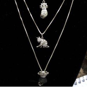 Sterling silver/Diamond/onyx Cat necklaces